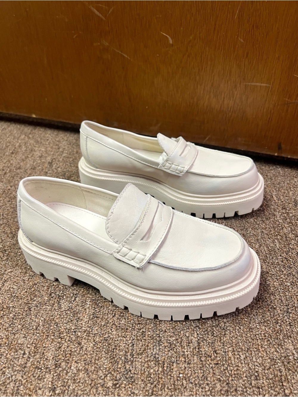 Aldo White Platform Loafers Women’s 6.5 Chunky Lug Sole Penny Loafer gothic Y2K